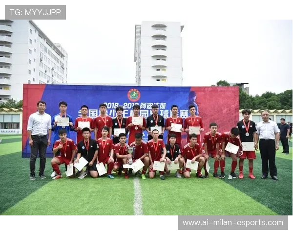 年轮球星足球热潮持续升温引领青少年运动风尚与健康成长 年轮球星足球热潮持续升温引领青少年运动风尚与健康成长